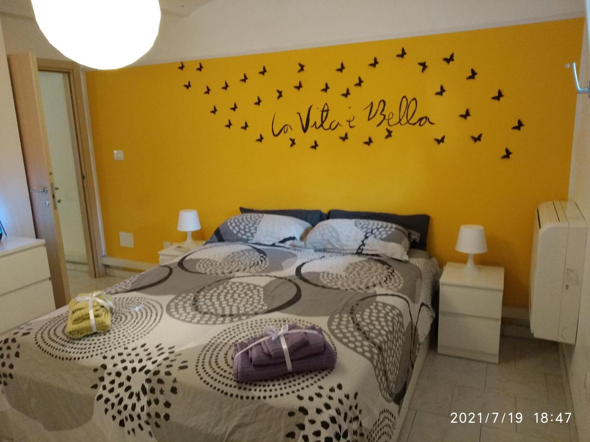 カザレッキオ・ディ・レーノCasa Gardelアパートメント エクステリア 写真